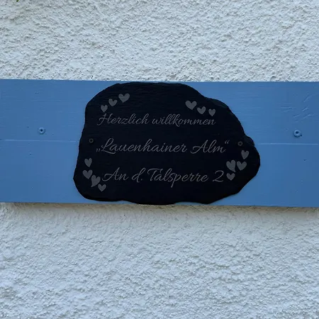 Lauenhainer Alm Апартаменты *